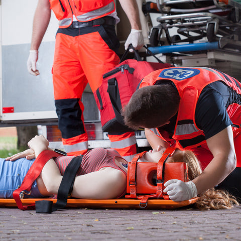 Rescue Kit – Emergency Medical Support with Spine Board, Head Immobilizer, Trauma Bag & 10-Point Strap