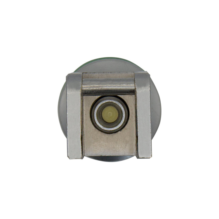 A top-down view of the laryngoscope handle head, displaying the central electrical contact point and the metal bar for locking the blade in place.